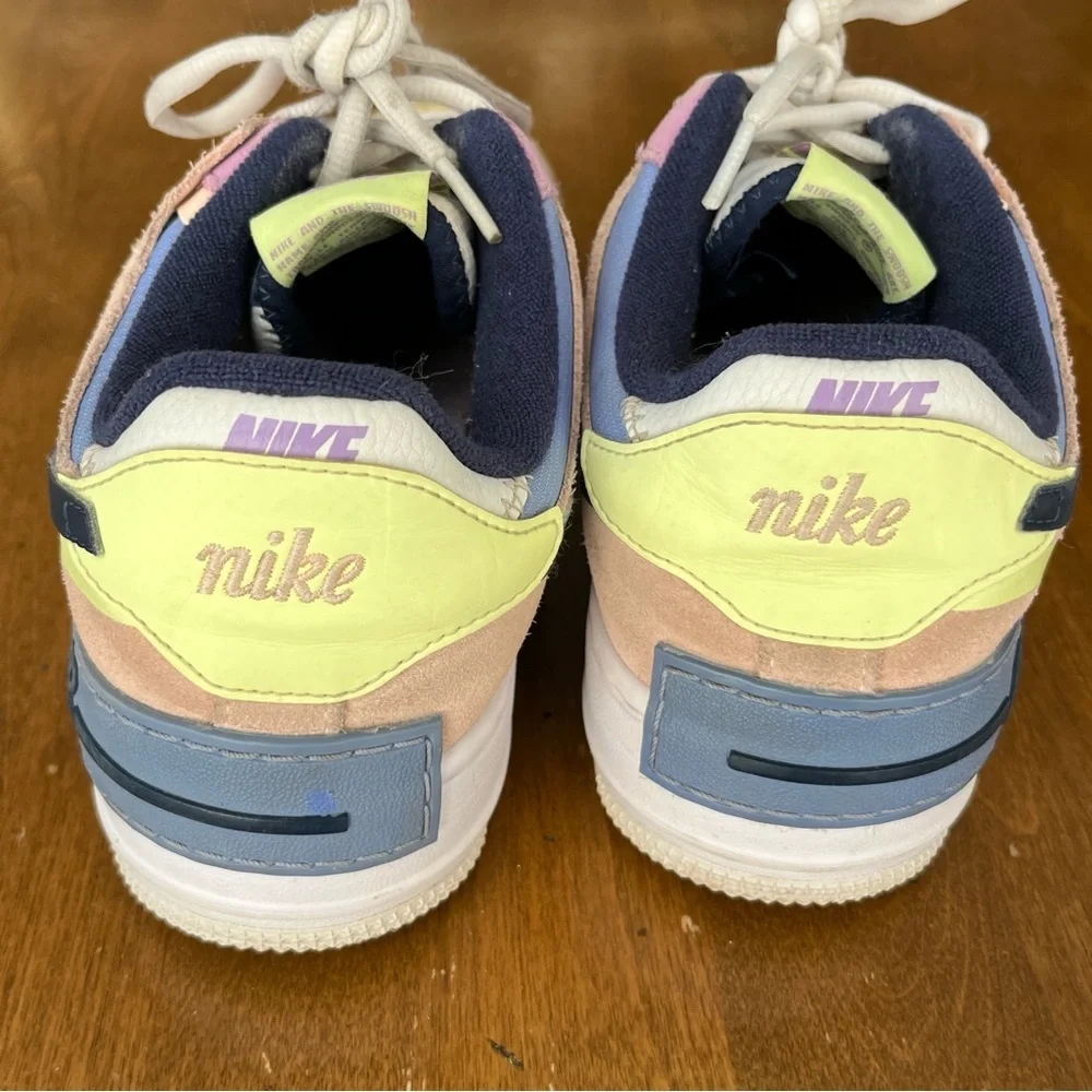 Women’s Nike Air Force 1 Shadow. Size 8